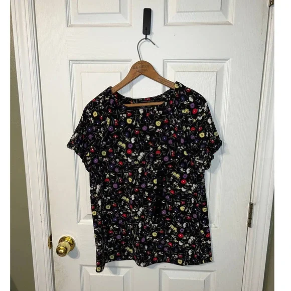 New Banana Republic floral short sleeve top size M - Picture 1 of 4